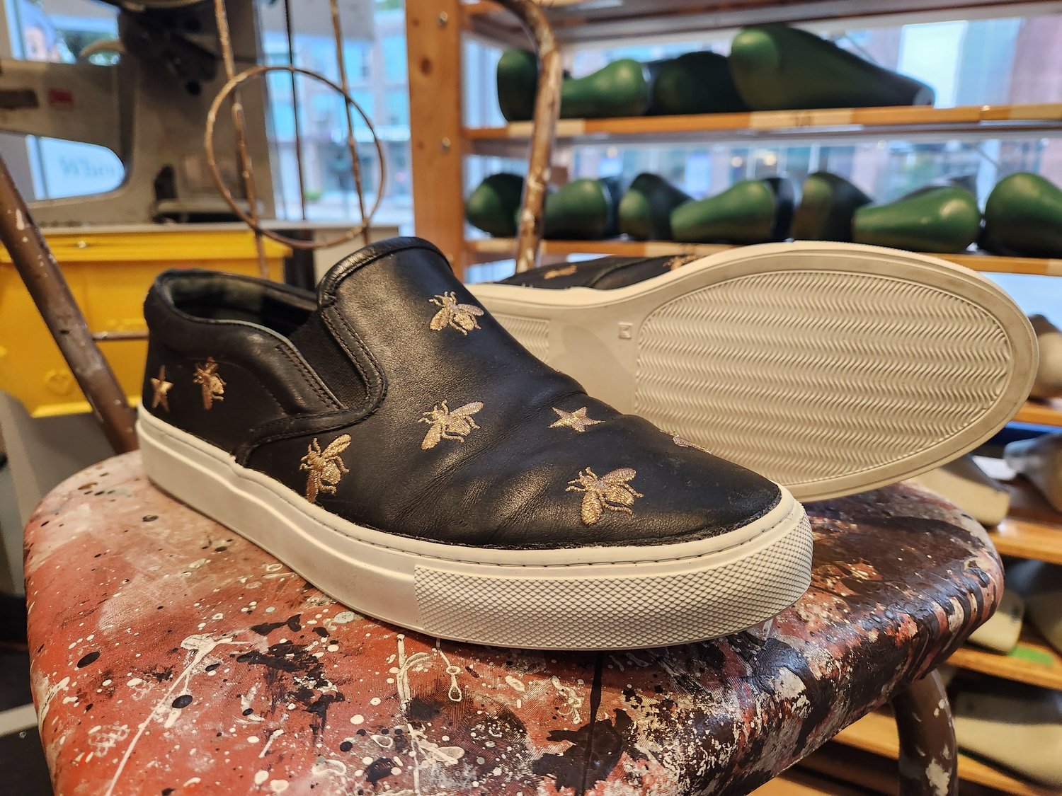Example of cupsole retreading
